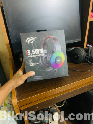 Pc monitor table headset all used
